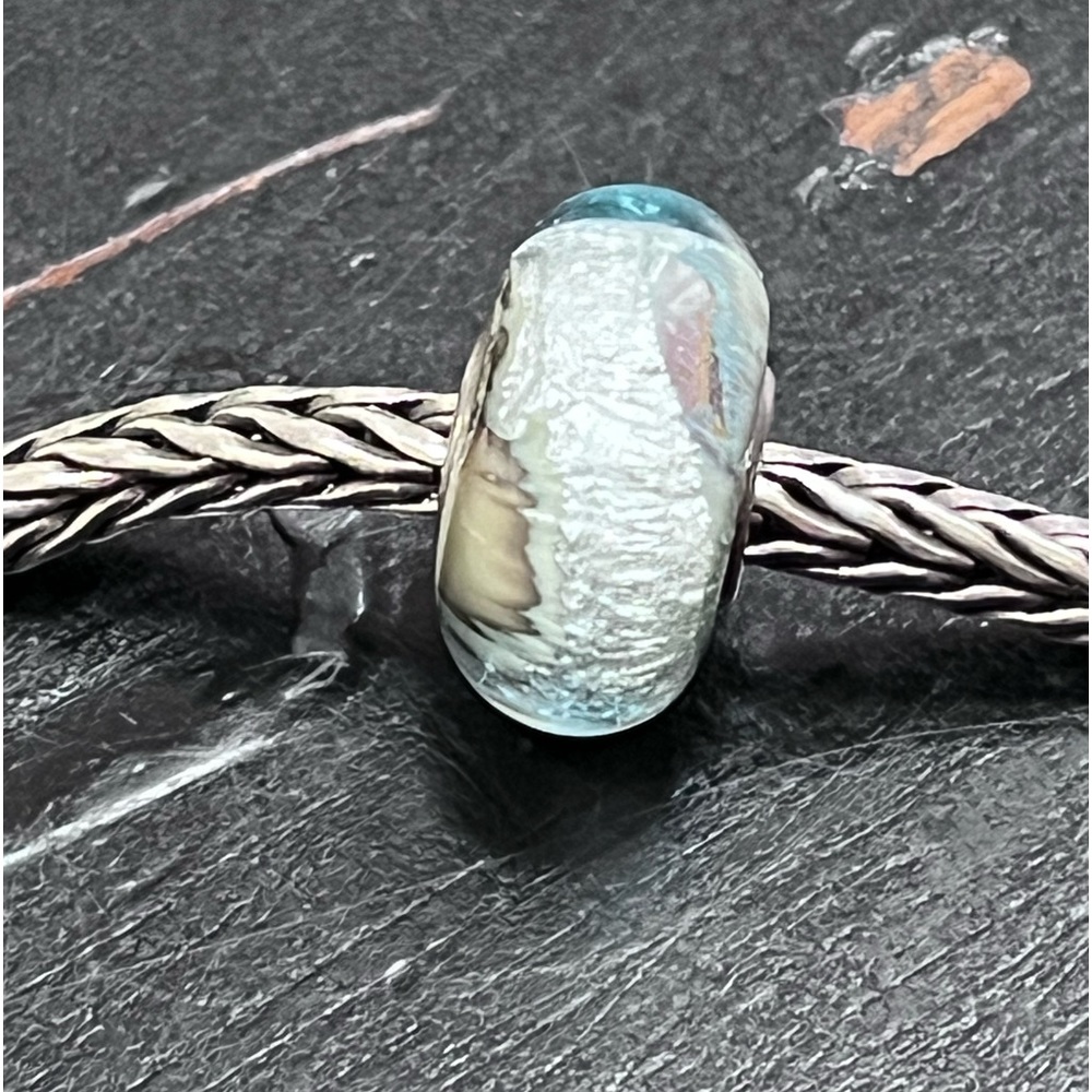 Teollbeads glass silver mountain. Bead only. Bracelet is for display only.